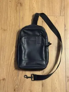 COACH ボディバッグ ブラック