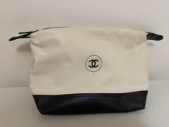 シャネル　CHANEL ポーチ キャンバス×レザーのサムネイル