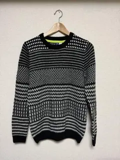 H&M 幾何学模様 セーター XSのサムネイル