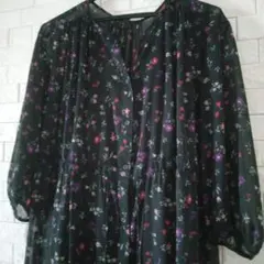 【お値下】花柄ワンピース　ユニクロ
