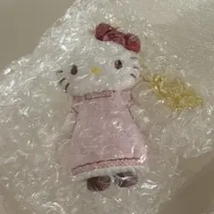 【匿名配送】ハローキティ展 シークレットマスコットチャーム　エプロン