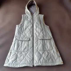 フード付きベスト ダウンベスト