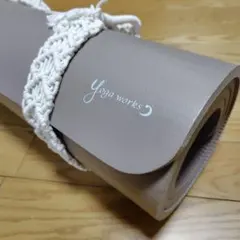 Item thumbnail for item a79ce6dd-1922-4b8c-9c80-af472f5d8f64