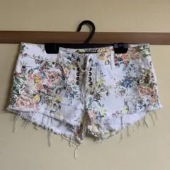 BILLABONG ビラボン 花柄 ショートパンツ