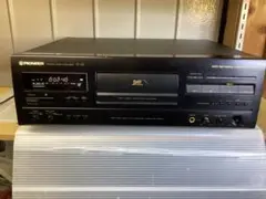 Item thumbnail for item dbb9d531-8b4d-45fa-ac2f-910c1e60c2e4