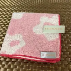 ELLE タオルハンカチ 未使用品
