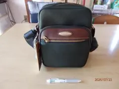 Samsonite ショルダーバッグ カーキ ブラウン(未使用）のサムネイル
