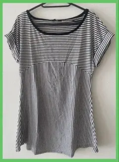 【未使用に近い・Sサイズ・早い者勝ち・即購入OK・匿名配送】SLY Tシャツのサムネイル