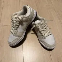 Nike Dunk Low LX NBHD Coconut Milk スニーカー