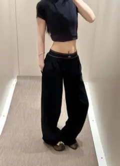 希少新品未使用aloyogaアロヨガ スウェットパンツ黒サイズS トラウザー Alo Yoga パンツ ボトム トラウザー アローヨガ (ALO Yoga
