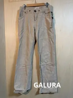 GARULA ベージュパンツ ジッパーポケット付き　Ｍ