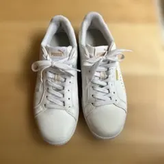 PUMA プーマ スマッシュパーフ 24.5cm ホワイト スニーカーのサムネイル