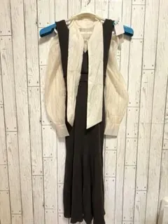 新品　RESEXXY ロングワンピース 長袖 フレアスカート