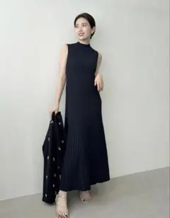 【美品】anuans セミマーメイドニットワンピース　ネイビー　M