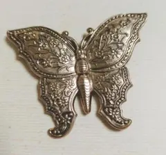 蝶々　ブローチ