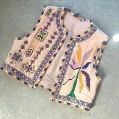 ZARA ザラ　刺繍ベスト　ジレ　ボヘミアン ピンク xsエンブロイダリーベスト
