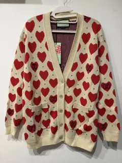 GUCCI 限定　ハート柄 ニットカーディガンのサムネイル