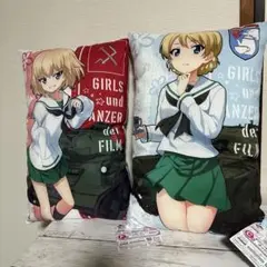 一番くじガールズアンドパンツァー クッション C賞 F賞