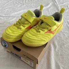 Mizuno トレーニングシューズ 18㎝ イエロー