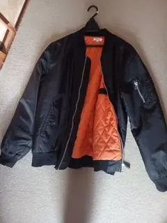 ブラック MA-1 フライトジャケット