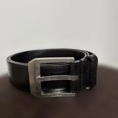 ブラックレザーベルト メタルバックル