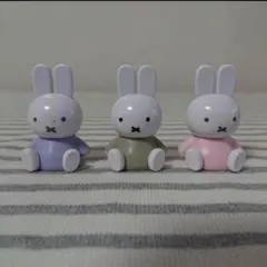 ミッフィー miffy テトラフィビッツ すわり スタンダード マスコット 人形のサムネイル