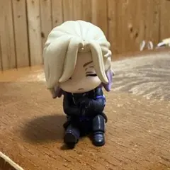 ツイステ 肩ズンfig ヴィル