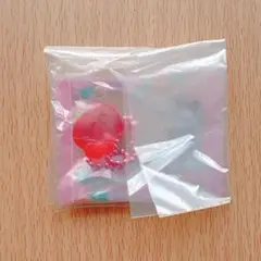 新品未開封☆サンリオ グミチュアチャーム キティちゃん