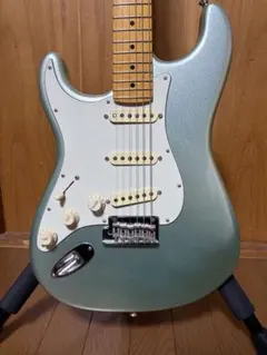 ボディ Fender USA ネック HS Anderson - メルカリ