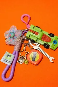 ゴーゴーガールズHello kitty 貯金箱 ゴーゴーバンク アクティブサイケ