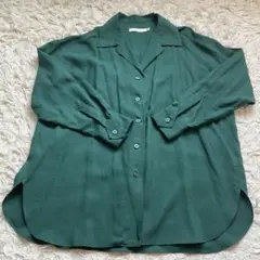 グリーンブラウスmoussy