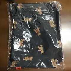 黒のトートバッグ