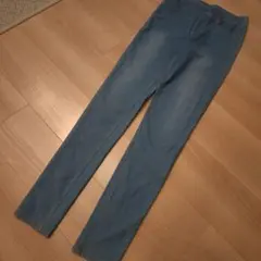 H&M　デニム風スキニーパンツ ゴムウエスト 160