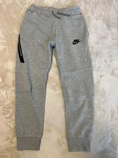 Item thumbnail for item 63cbd687-0bf1-4731-91a6-f4166988224c