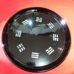 真塗八卦盆 螺鈿細工 径:３３㎝ 丸盆 塗師 本漆塗 漆器 茶道具 真塗八卦盆 螺鈿細工 径:33㎝ 丸盆 塗師 本漆塗 漆器
