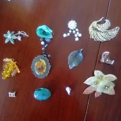 ブローチ・ピンバッジ　12個セット