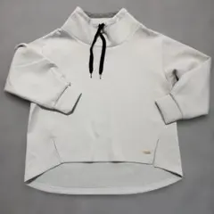 ハイネックライトグリーン長袖