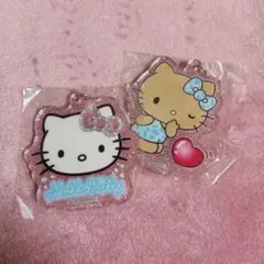 サンリオ　ハローキティ　アクリルキーホルダー 日焼け キラキラgal