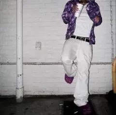 Item thumbnail for item 73eaa366-e5d0-42fa-9e58-df39ecc46b97