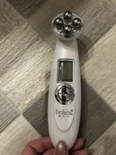 belulu 美顔器 充電器付きのサムネイル