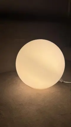 ニトリ　ボールランプ　電球付きのサムネイル