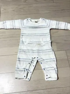ベビー服　ロンパースのサムネイル