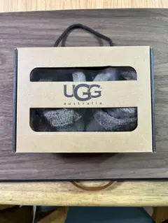 UGG ファーストシューズ　グレー