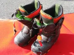 Item thumbnail for item fa0f70f2-202b-4142-88c3-e04de04ceebe