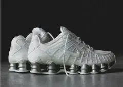 23.5㎝☆NIKE SHOX TL