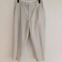 GU リネンライク センタープレス ワイドパンツ オフホワイト