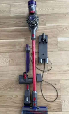 2026年最新】dyson v8 slim fluffyの人気アイテム - メルカリ