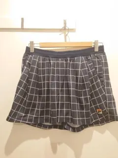 FILA テニス用ショートパンツ　Lサイズのサムネイル