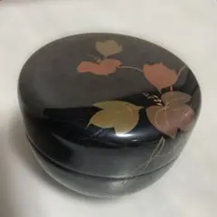 茶道具 「棗 黒漆 蔦蒔絵」美品中古のサムネイル