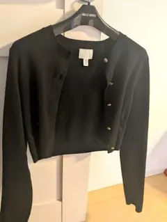 H&M ゴールドボタン ニットカーディガン クロップド丈 ブラック XS 美品